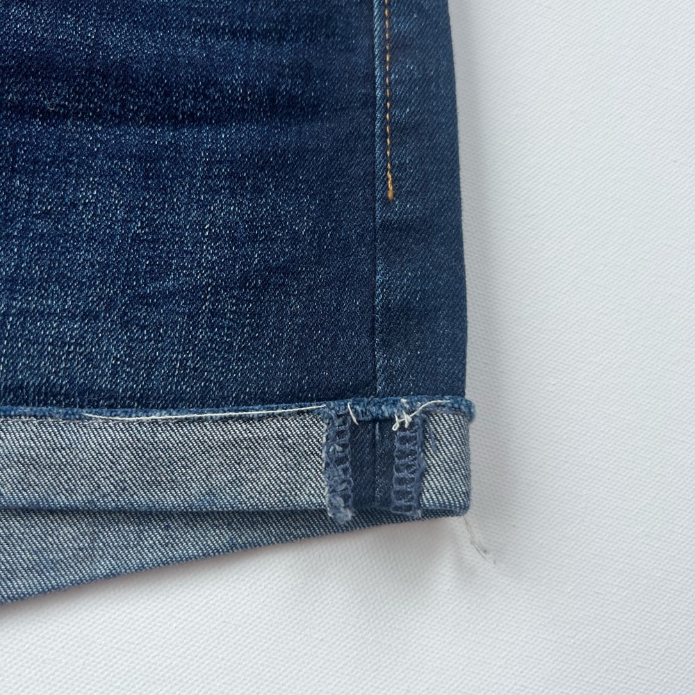 Abercrombie & Fitch High Rise  Blue Denim • Cuffed Raw Hem • Women’s Size 27/4 - Picture 4 of 11